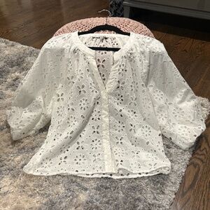 White Joe’s Top with Puffy 3/4 Sleeves